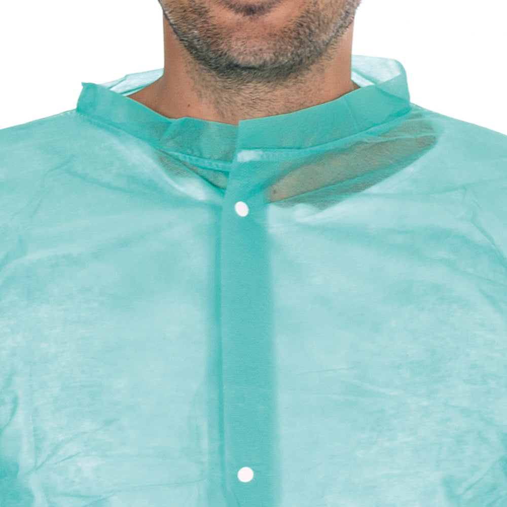 Hygonorm Besøgendes kjole, let, med trykknapper og opretstående krave | PP