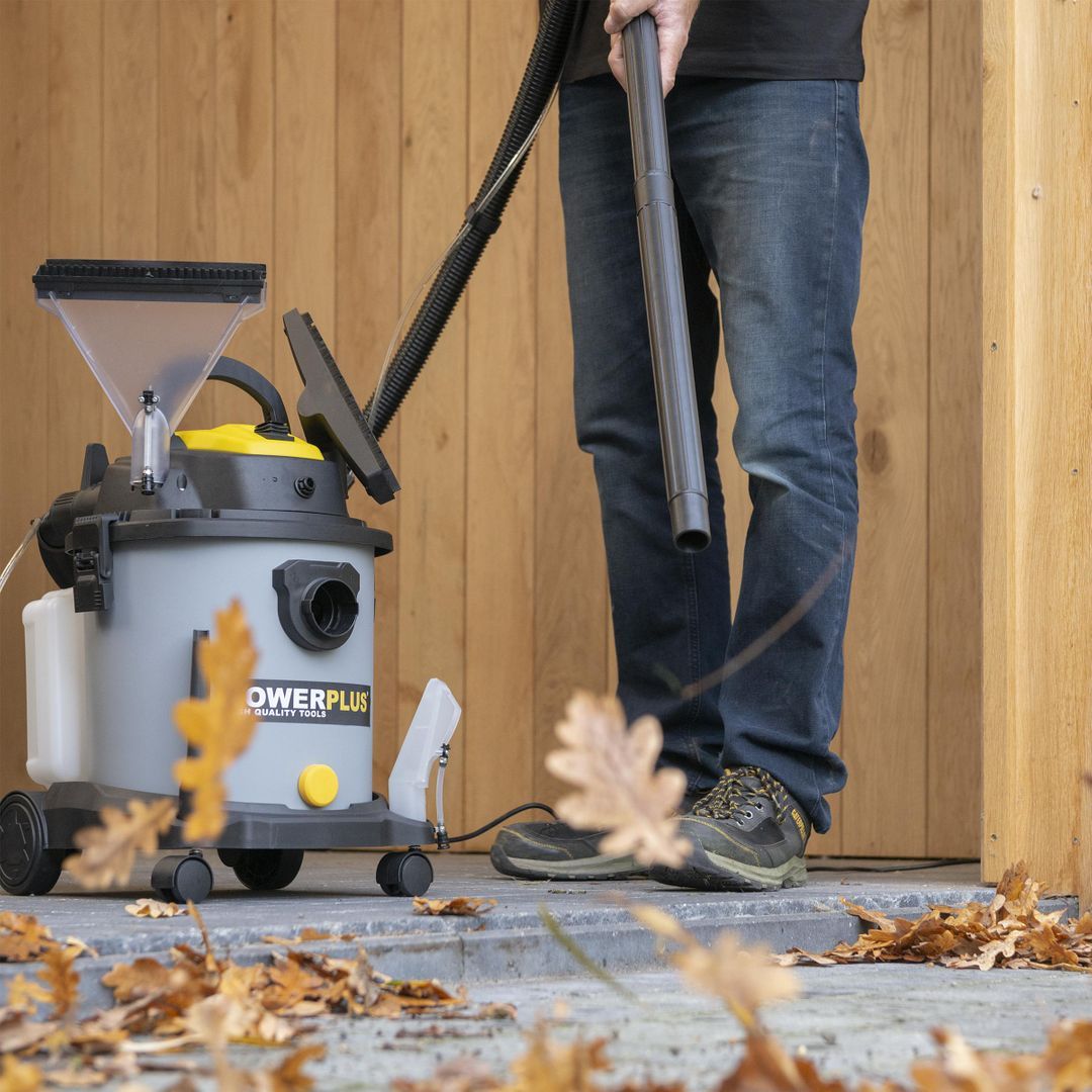 Tæpperenser og støvsuger 1600 Watt