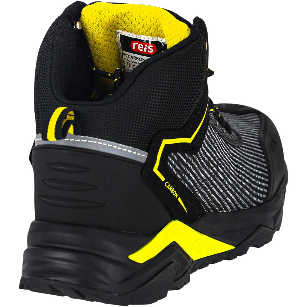 Kulstofsikre sko, herre.