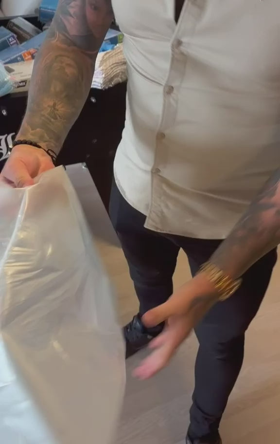 Indlæs video: Nordic Safety affaldssække 120 liter – 70 × 105 cm – 55 my – ekstra stærke